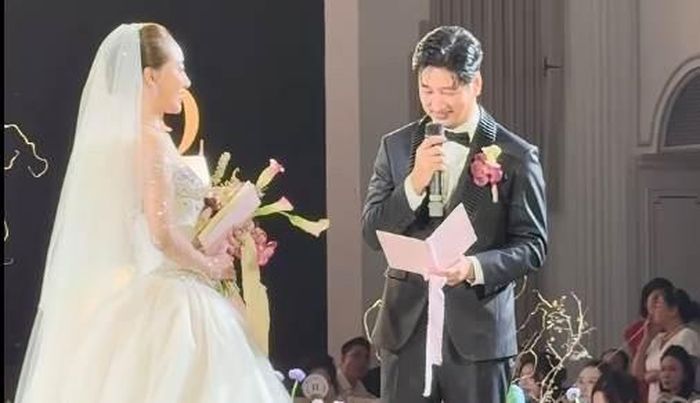 Hình ảnh đám cưới của NSƯT Ngọc Quỳnh và vợ. Ảnh chụp màn hình