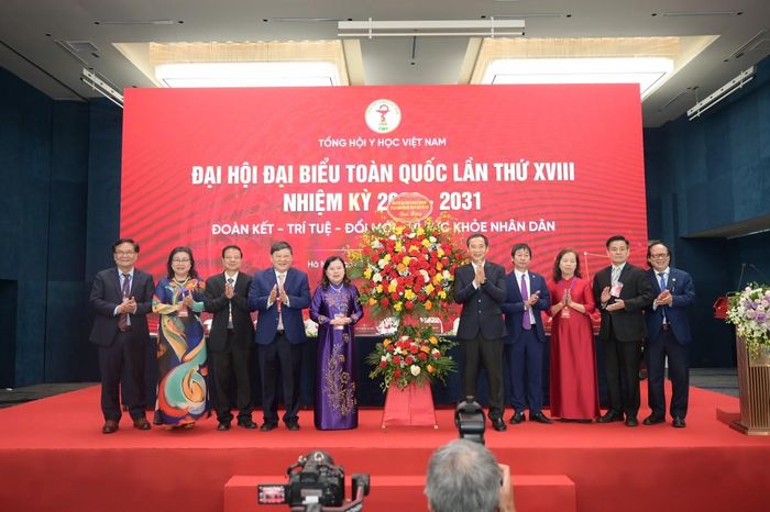 Đại hội XVIII Tổng hội Y học Việt Nam kiện toàn lãnh đạo nhiệm kỳ 2026–2031.