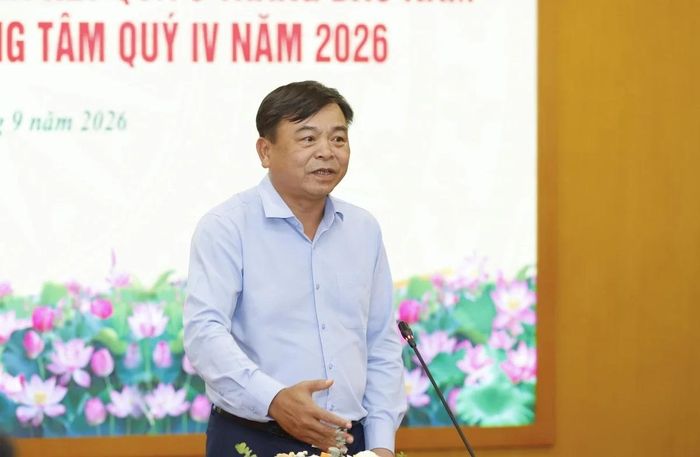 Thứ trưởng Nguyễn Hoàng Hiệp yêu cầu trong 3 tháng cuối năm phải nhanh kiểm soát, phấn đấu đạt 100% chỉ tiêu được giao, nhất là chỉ tiêu tăng trưởng và giải ngân đầu tư công. Ảnh: Khương Trung.