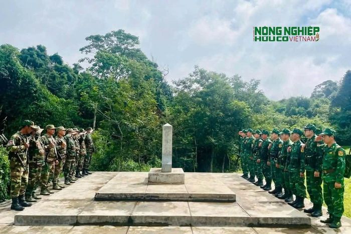 Xã Tuy Đức có đường biên giới gần 3,2 km, tiếp giáp huyện Ô Rang, tỉnh Mondulkiri, Vương quốc Campuchia