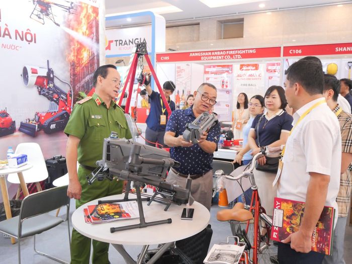 Ông Trần Văn Ba, Giám đốc Công ty TNHH Phòng cháy và chữa cháy Hà Nội tại SECUTECH Vietnam 2026. Ảnh: Đức Tuấn