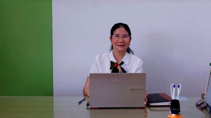 Bà Nguyễn Thị Diên từng hòa giải thành nhiều vụ mâu thuẫn tại thôn Trung Yên. Ảnh: Hồng Giang