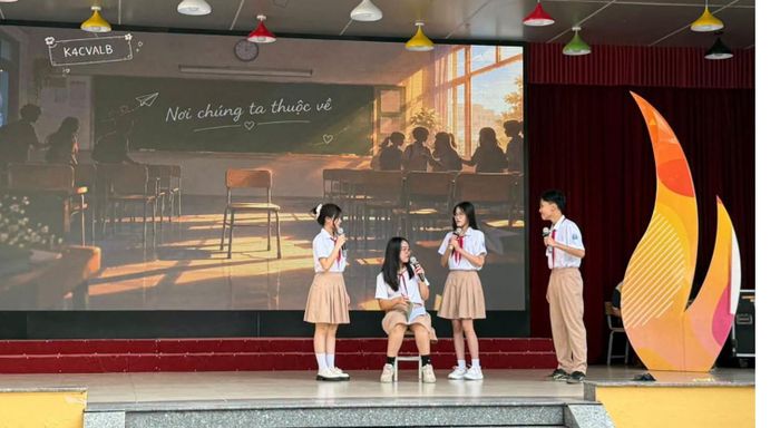 Học sinh Trường THCS Chu Văn An sinh hoạt chuyên đề “Trường học hạnh phúc - Xây dựng tình bạn đẹp, nói không với bạo lực học đường”. Ảnh: PV