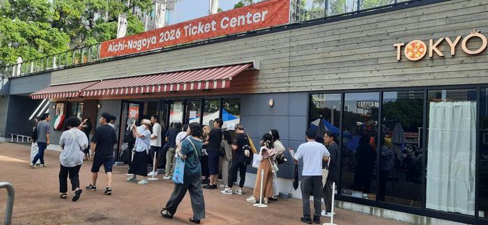 Điểm bán vé tại fan zone ở ASIAD 20. Ảnh: Thùy An