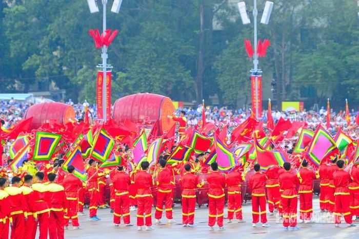 24/11 hằng năm được chọn là Ngày Văn hóa Việt Nam. Ảnh: LB