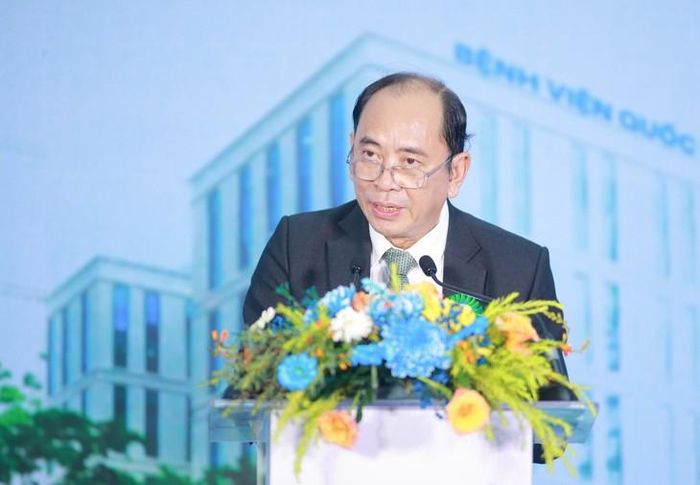 PGS.TS.BS Tăng Chí Thượng - Giám đốc Sở Y tế TPHCM cho rằng, Một trung tâm xuất sắc không nhất thiết phải là bệnh viện công lập, bệnh viện tư nhân hoàn toàn có thể hướng đến mục tiêu này. Ảnh: P.Thương.