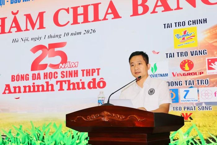 Nhà báo – Tiến sĩ Chu Quốc Dũng, Trưởng Ban Biên tập An ninh Thủ đô, Trưởng ban tổ chức giải phát biểu khai mạc