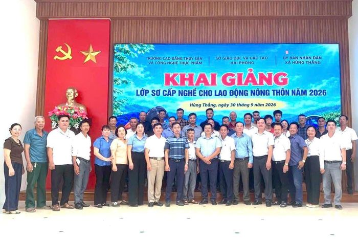 UBND xã Hùng Thắng (Hải Phòng) phối hợp với Trường Cao đẳng Thủy sản và Công nghệ thực phẩm tổ chức Lễ khai giảng lớp sơ cấp nghề hàn cho lao động nông thôn năm 2026. Ảnh minh họa. 