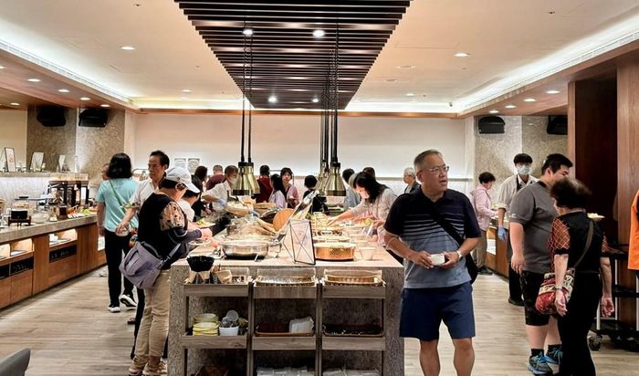 Lakeshore Hotel Yilan là khu lưu trú du lịch hiện đại giữa thành phố Nghi Lan