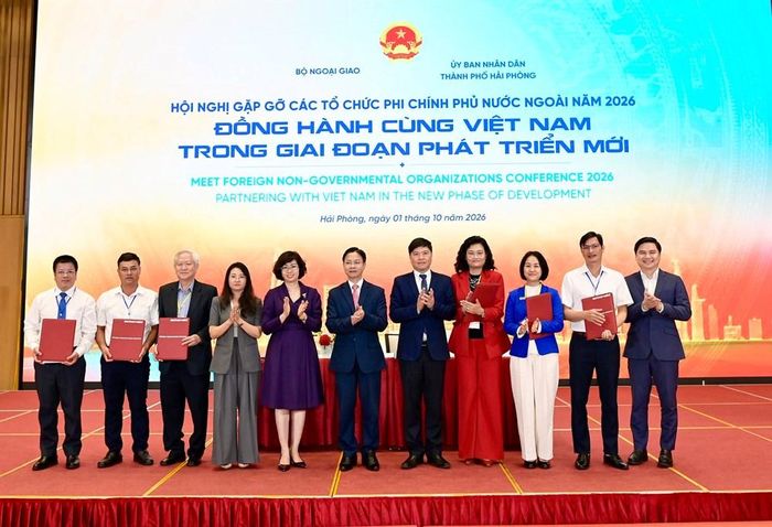 Hội nghị đồng hành cùng Việt Nam trong giai đoạn phát triển mới