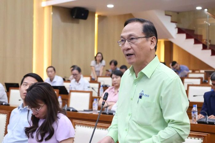 Đại diện doanh nghiệp tham dự buổi làm việc và nêu kiến nghị