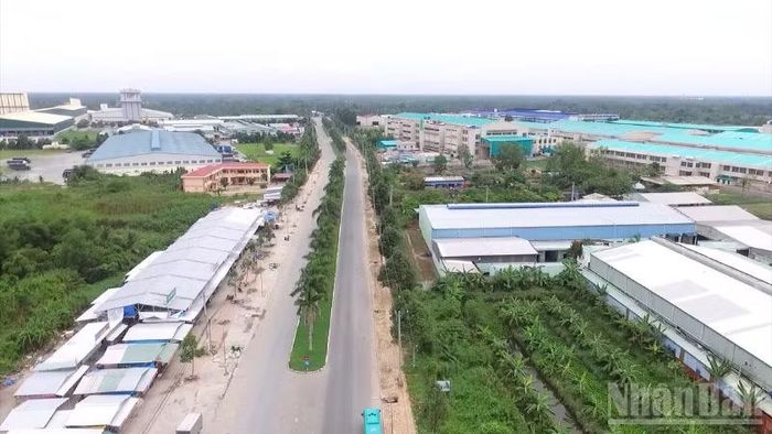 Mỗi khu công nghiệp mới không chỉ tạo thêm giá trị sản xuất mà còn góp phần thu hút dòng vốn đầu tư. (Ảnh: VĂN ÚT)