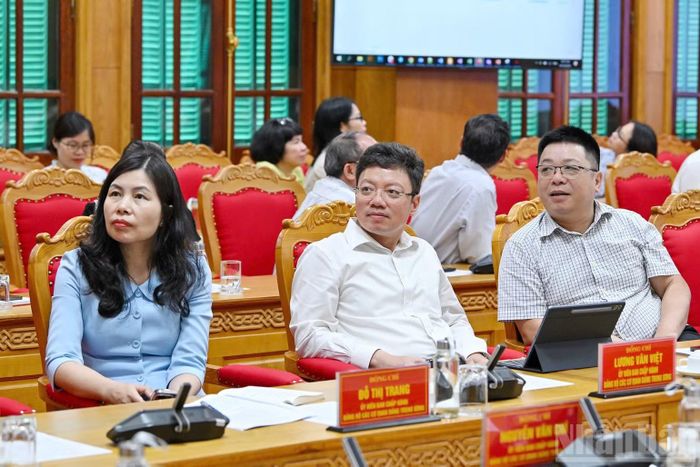 Các đại biểu dự hội nghị. (Ảnh: THỦY NGUYÊN)