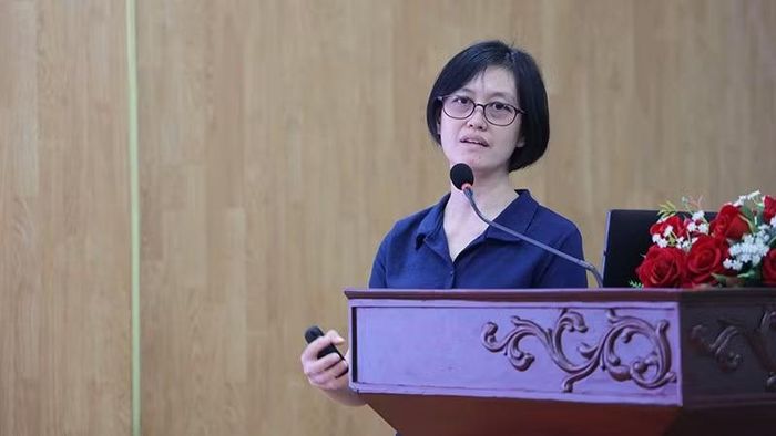 Phó Giáo sư, Tiến sĩ Lê Thụy Bình Phương phát biểu tại hội thảo. (Ảnh: CTV)