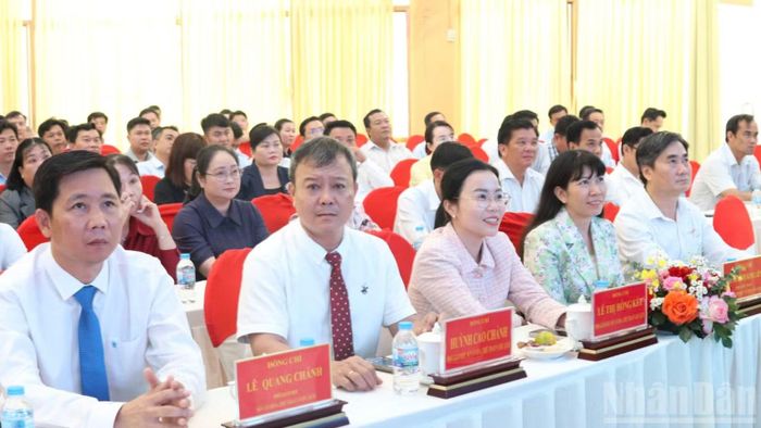 Đại biểu Sở, ngành dự hội nghị. (Ảnh: THANH PHONG)