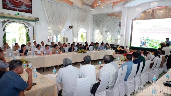 Quang cảnh tọa đàm. (Ảnh: BẢO VĂN)