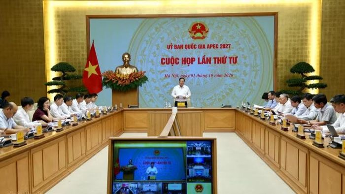 Phó Thủ tướng Thường trực Chính phủ Phạm Gia Túc, Chủ tịch Ủy ban quốc gia APEC 2027 chủ trì cuộc họp lần thứ tư của Ủy ban quốc gia APEC 2027. (Ảnh: chinhphu.vn/Phương Nguyên)