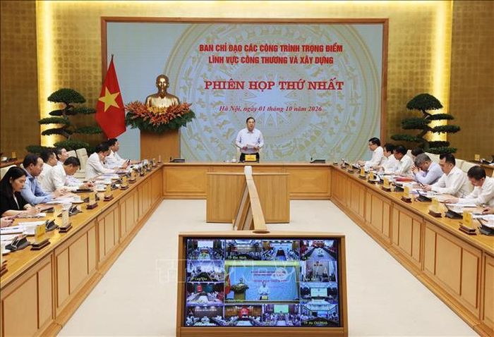  Quang cảnh Phiên họp. 