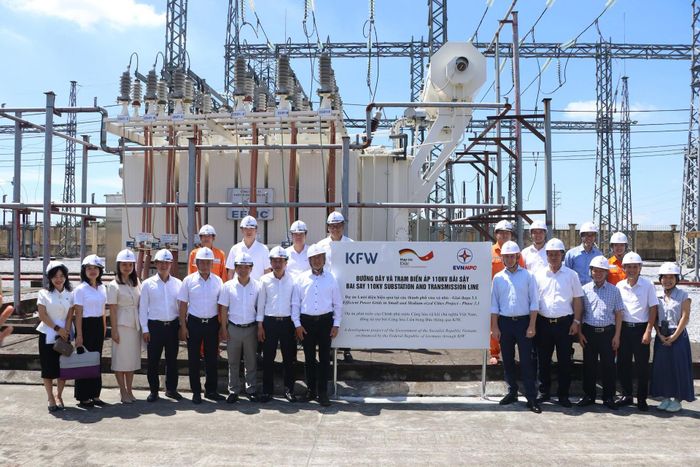 EVNNPC tăng cường trao đổi, hợp tác với các đối tác quốc tế, góp phần nâng cao năng lực quản trị, vận hành và hiện đại hóa hệ thống lưới điện. Ảnh: EVNNPC.