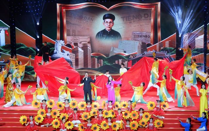 Chương trình văn nghệ đặc sắc kỷ niệm 150 năm Ngày sinh Cụ Huỳnh Thúc Kháng.