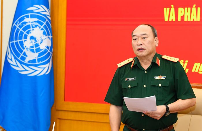  Thượng tướng Lê Quang Đạo phát biểu giao nhiệm vụ. Ảnh: P.S 