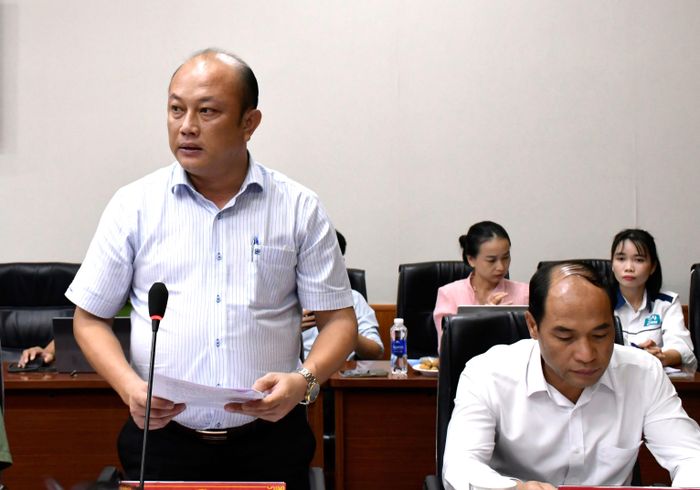  Đại diện UBND phường Phú Mỹ phát biểu ý kiến tại buổi làm việc 