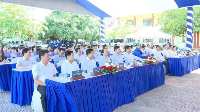 Chương trình hỗ trợ an sinh xã hội tại xã Bố Trạch.