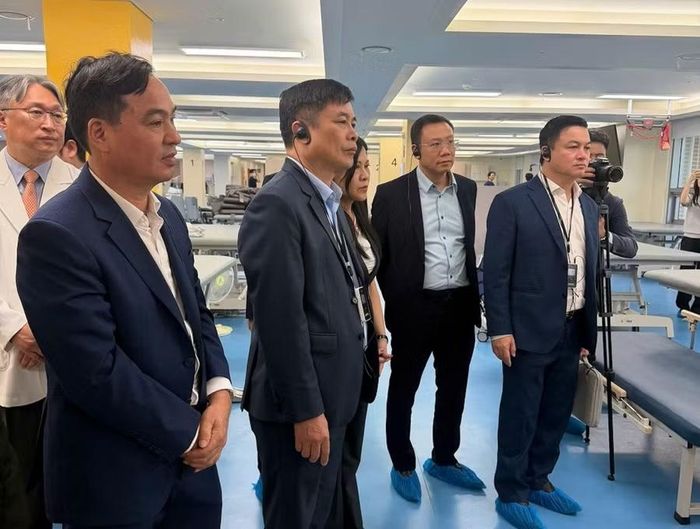 Đoàn công tác của tỉnh Hưng Yên thăm Bệnh viện Phục hồi chức năng Severance thuộc Hệ thống Y tế Đại học Yonsei, Hàn Quốc.
