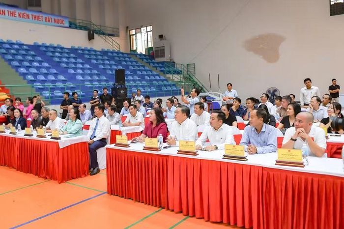 Đại biểu dự lễ khai mạc Giải Billiards Carom Cúp VTV Nam Bộ 2026.
