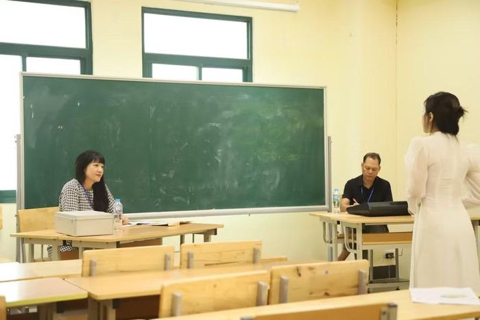 Thí sinh tham dự kỳ thi năng khiếu Đại học Sư phạm Hà Nội năm 2026.