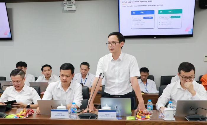 Đại diện NSMO trao đổi về phương thức phối hợp điều độ, vận hành BESS và các giải pháp nâng cao hiệu quả quản trị phụ tải