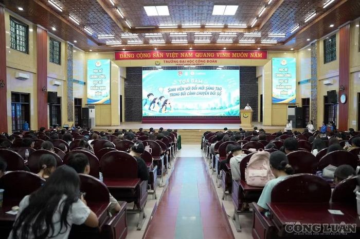 Toàn cảnh tọa đàm - Ảnh: Bá Quỳnh.