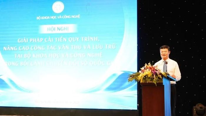 Phó Chánh Văn phòng Bộ KH&CN Đỗ Đình Rô phát biểu khai mạc Hội nghị - Ảnh: KH.
