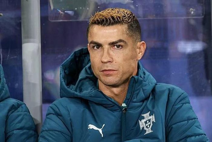 Ronaldo ngồi dự bị trong trận đấu với Na Uy.