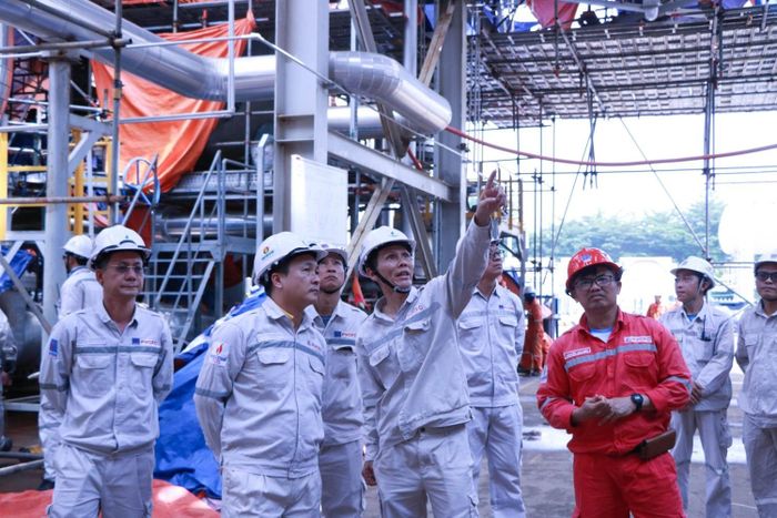 Tổng Giám đốc PVCFC Nguyễn Thanh Tùng trực tiếp kiểm tra công tác BDTT tại Nhà máy Đạm Cà Mau.