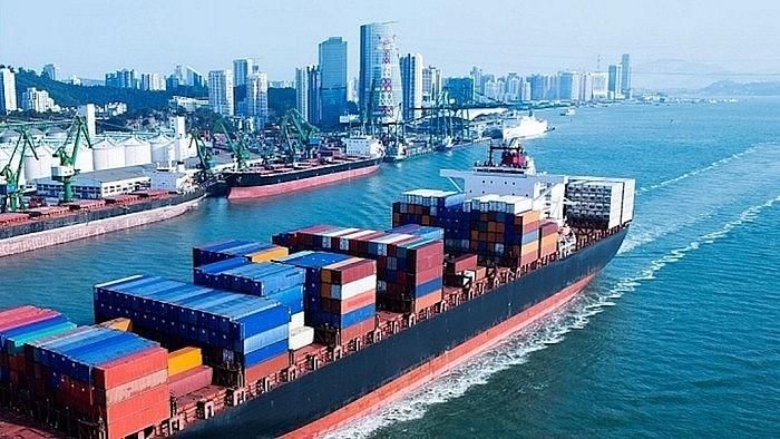 Bộ Công Thương đặt mục tiêu trong những tháng cuối năm kiểm soát nhập siêu dưới 10 tỷ USD. (Ảnh minh họa)
