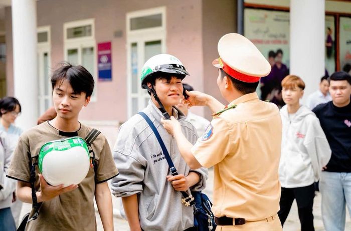 Phòng CSGT Công an TP Đà Nẵng đã tổ chức tuyên truyền tại 82/82 trường THPT trong tháng 9/2026. (Ảnh: CA)