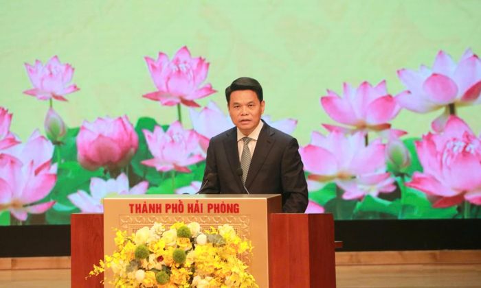 Bí thư Thành ủy Hải Phòng Lê Ngọc Châu phát biểu tại buổi lễ.