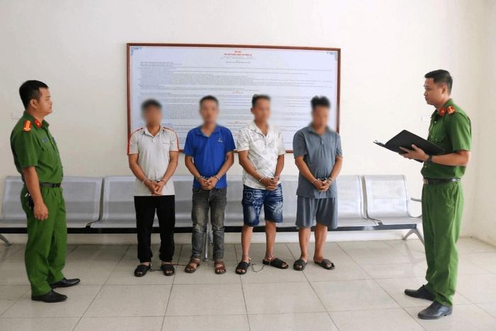 Công an tỉnh Thái Nguyên bắt giữ các đối tượng liên quan vụ cướp tài sản, bắt giữ người trái pháp luật. (Ảnh: Công an tỉnh Thái Nguyên).