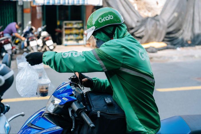 Việc đáp ứng thuận tiện hơn nhu cầu lấy hóa đơn giúp các cửa hàng có thêm điều kiện phục vụ và giữ chân khách hàng doanh nghiệp.