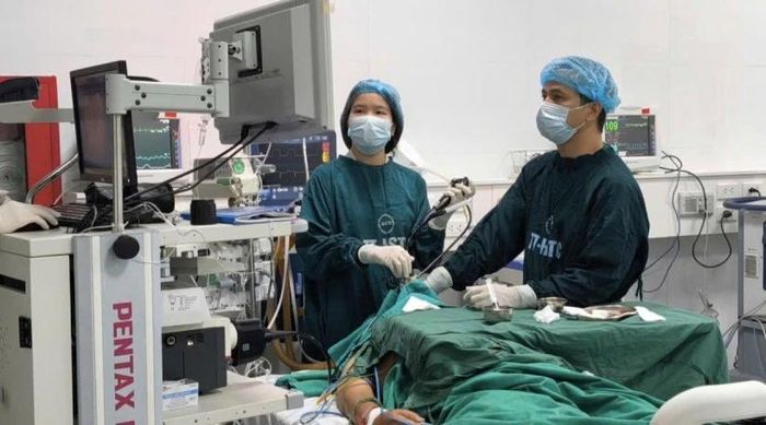Can thiệp cho bệnh nhân tại bệnh viện. Ảnh: BVCC.
