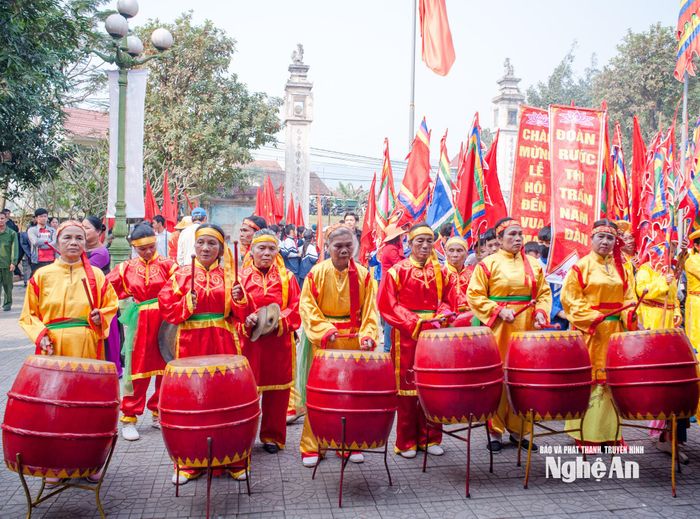 Người cao tuổi tham gia các hoạt động văn hóa, văn nghệ ở địa phương. Ảnh tư liệu: T.C
