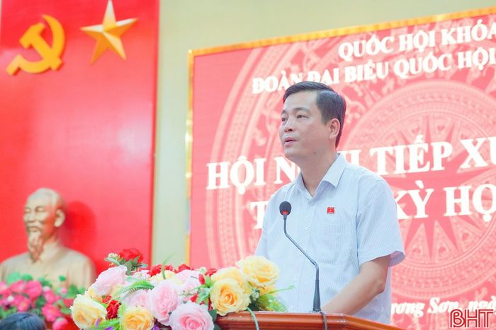 Đồng chí Nguyễn Thành Đồng - Ủy viên BTV Tỉnh ủy, Chủ tịch Ủy ban MTTQ tỉnh đại diện Đoàn ĐBQH tỉnh thông tin về dự kiến nội dung, chương trình Kỳ họp thứ 2, Quốc hội khóa XVI.