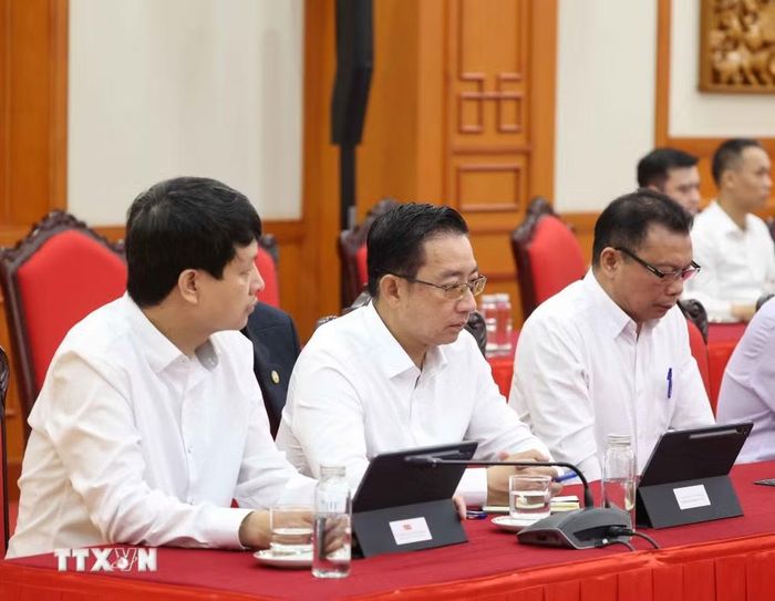 Các đại biểu tham dự cuộc làm việc. (Ảnh: Thống Nhất/TTXVN)
