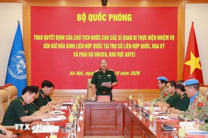 Thượng tướng Lê Quang Đạo, Phó Tổng Tham mưu trưởng Quân đội nhân dân Việt Nam phát biểu chỉ đạo. (Ảnh: Trọng Đức/TTXVN)