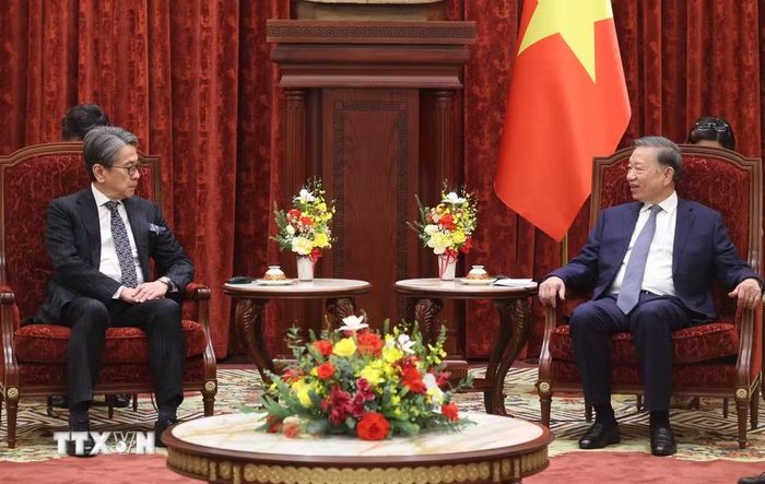Tổng Bí thư, Chủ tịch nước Tô Lâm tiếp ông Maeda Tadashi, Chủ tịch Hội đồng quản trị Ngân hàng Hợp tác Quốc tế Nhật Bản (JBIC). (Ảnh: Thống Nhất/TTXVN)
