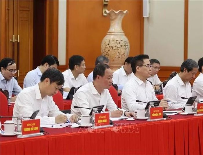 Các đại biểu tham dự cuộc làm việc. Ảnh: Thống Nhất/TTXVN
