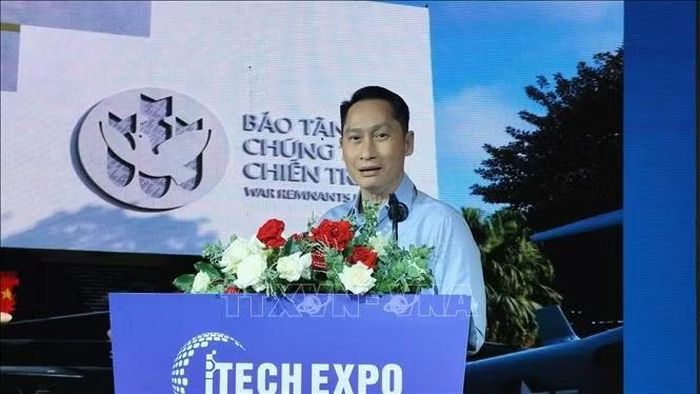 Ông Lâm Ngô Hoàng Anh, Phó Giám đốc điều hành Bảo tàng Chứng tích Chiến tranh, cho biết đơn vị đã số hóa toàn bộ hồ sơ hiện vật, chuẩn hóa 130 trang thuật từ phục vụ mô tả, phân loại và tra cứu.