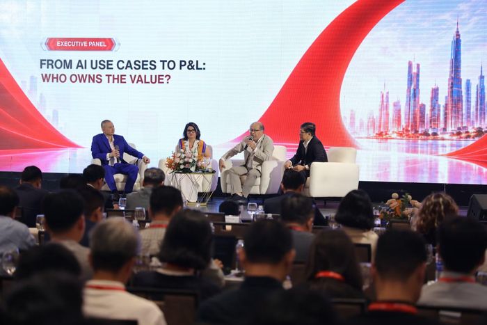 Phiên thảo luận tại CIO Summit 2026.