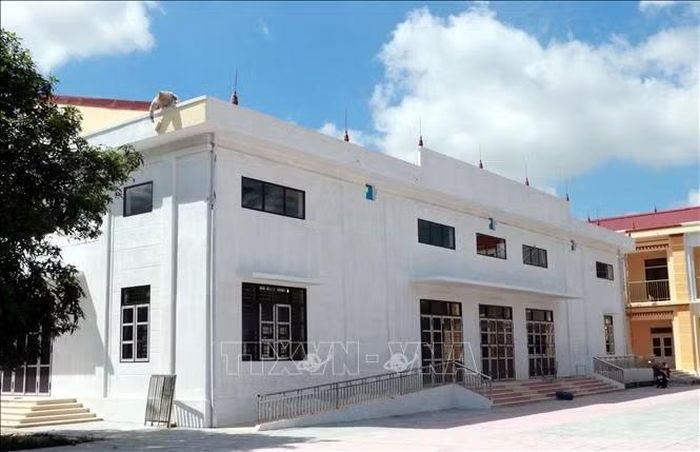 Công trình nhà đa năng sắp hoàn thiện của trường Mầm non Quang Hưng, xã Quang Hưng (Ninh Bình).